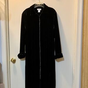 Cabernet Elegant Black Velvet Full Length Lounge Robe Rhinestone Zipper - Size M